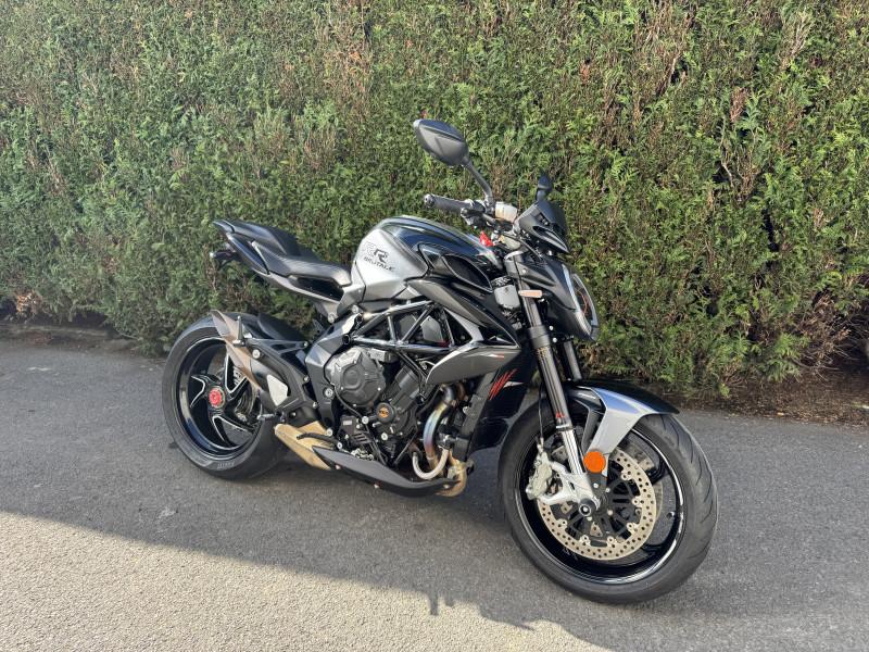BRUTALE 800 RR
