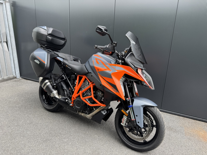 1290 SUPER DUKE GT
