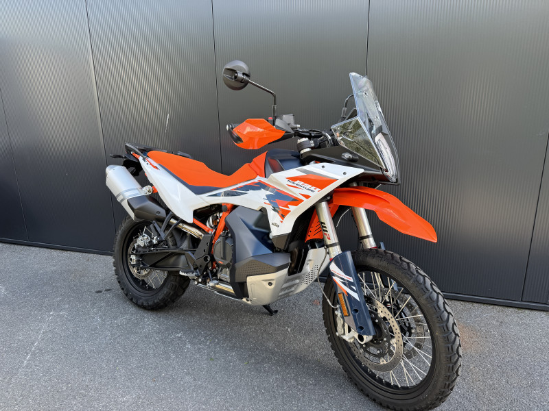890 Adventure R