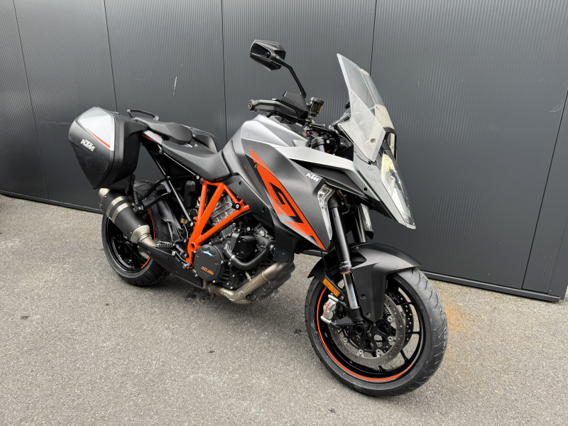 1290 SUPER DUKE GT