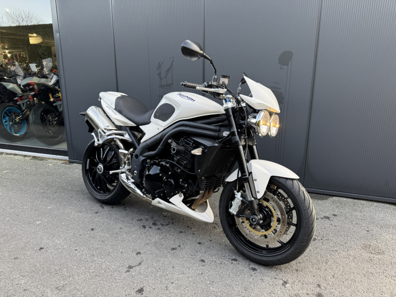 Speed Triple