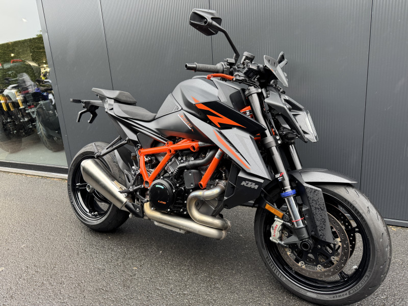 1390 Super Duke R Evo