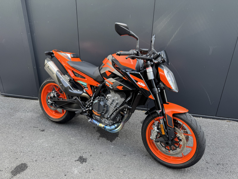 890 Duke GP