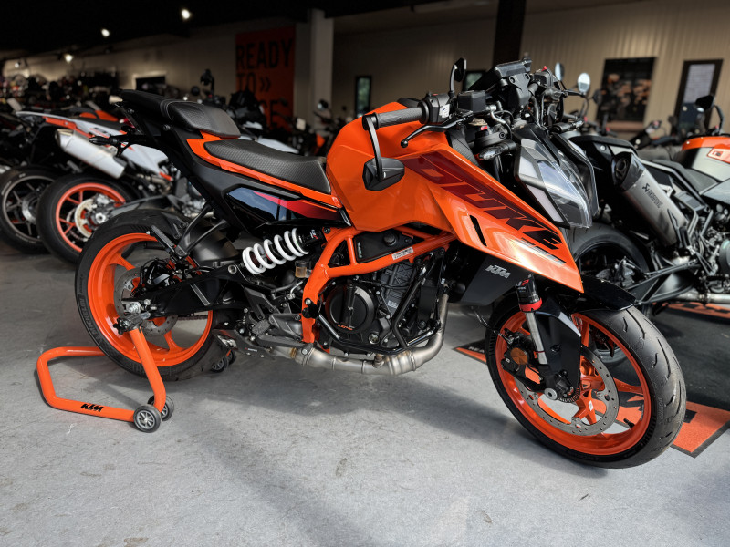 390 DUKE 390 DUKE