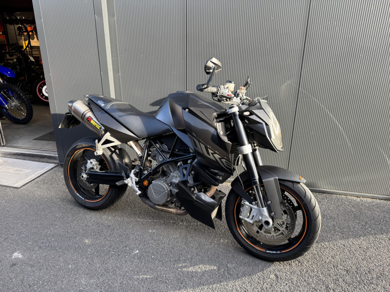 990 SUPER DUKE