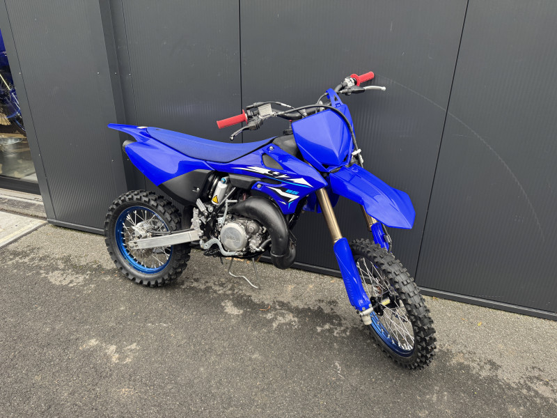 YZ 85