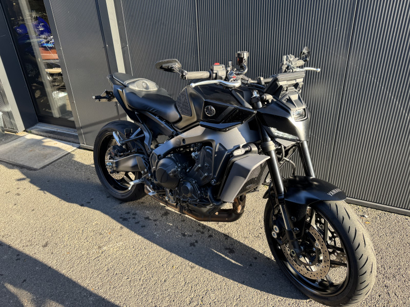 MT-09